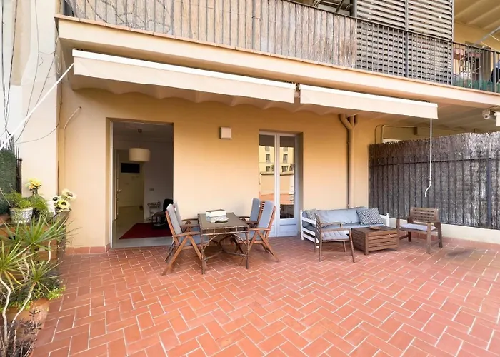 Ferienwohnung Fuer 5 Personen Ca 80 Qm In Barcelona-Eixample, Costa Brava Costa Del Maresme