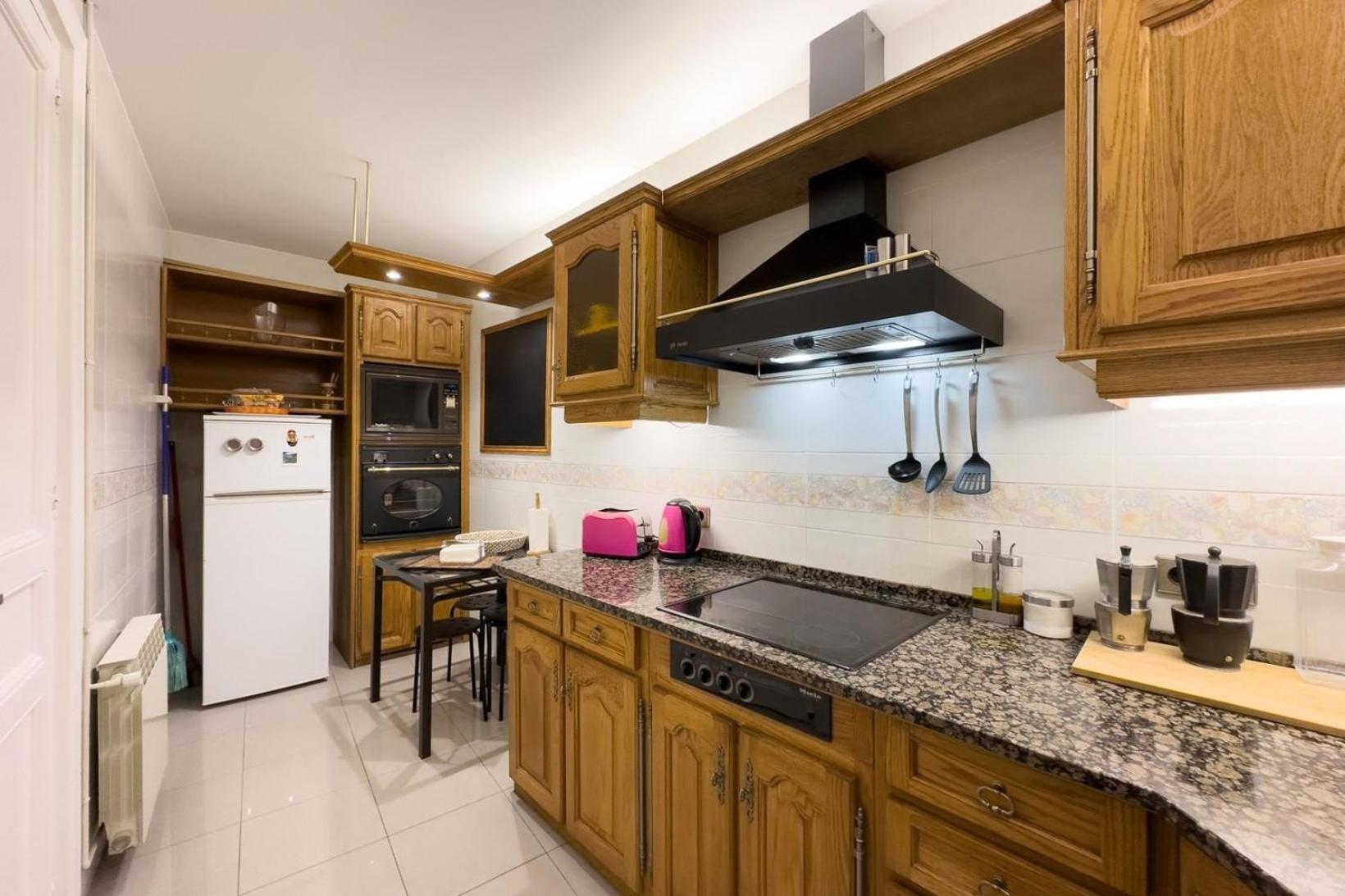 Apartamento Fuer 5 Personen Ca 80 Qm In Barcelona-eixample, Costa Brava Costa Del Maresme *