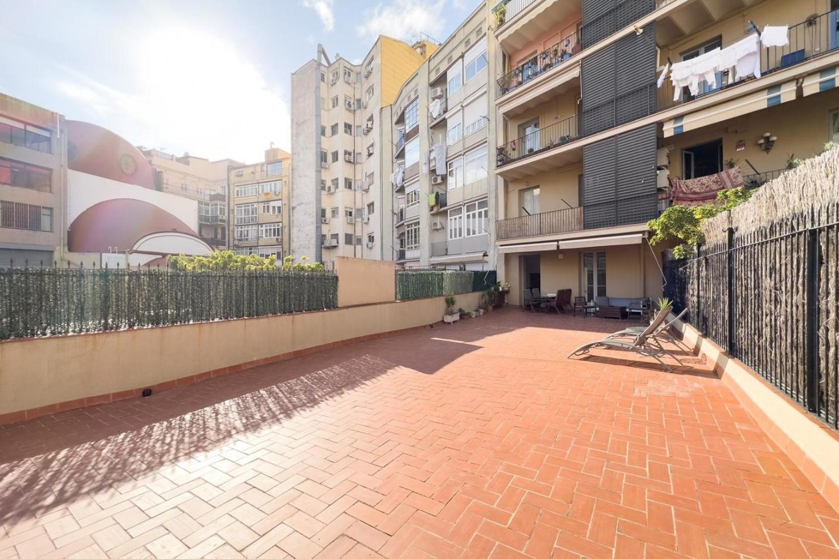 Fuer 5 Personen Ca 80 Qm In Barcelona-eixample, Costa Brava Costa Del Maresme Apartamento